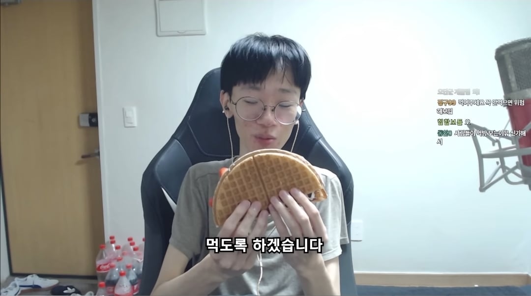 Screenshot_20250403_141539_YouTube.jpg