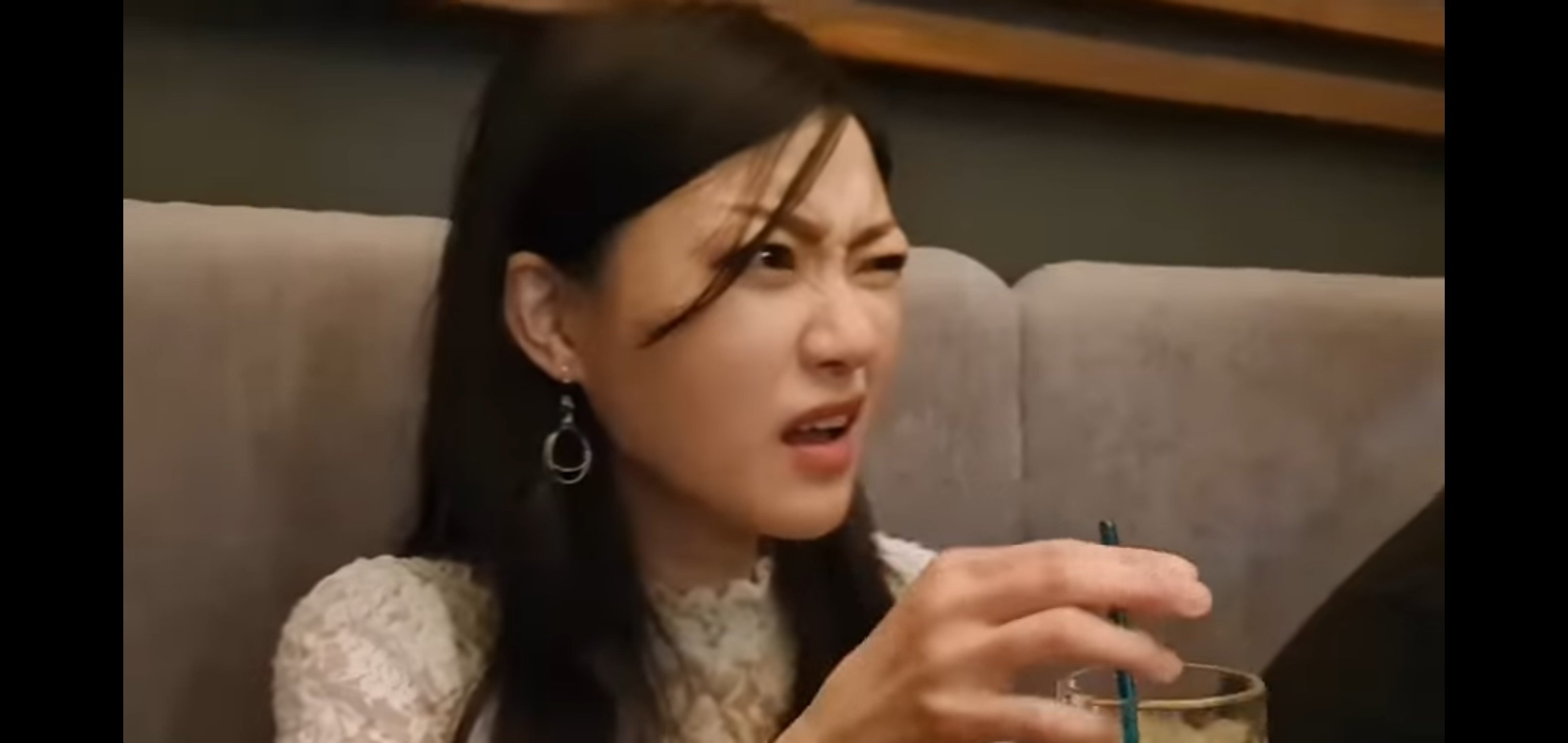 Screenshot_20230725_234425_YouTube.jpg
